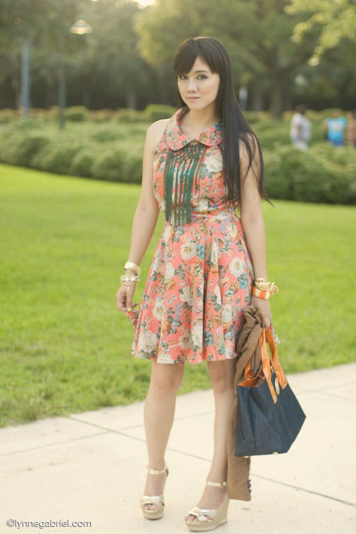 Feelin’ Vintage with Sugarlips Coral Floral Dress