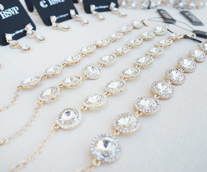 Will You Be My Bridesmaid?: A Practical Gift Idea To Ask Your Bridal Party With